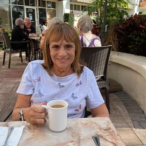 Meet your Posher, Lynn